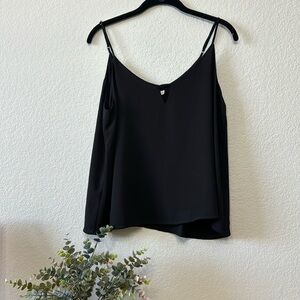 LUSH Peekaboo flowy black tank